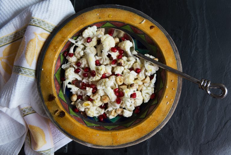 Read more about the article Cauliflower, pomegranate & toasted hazelnut salad